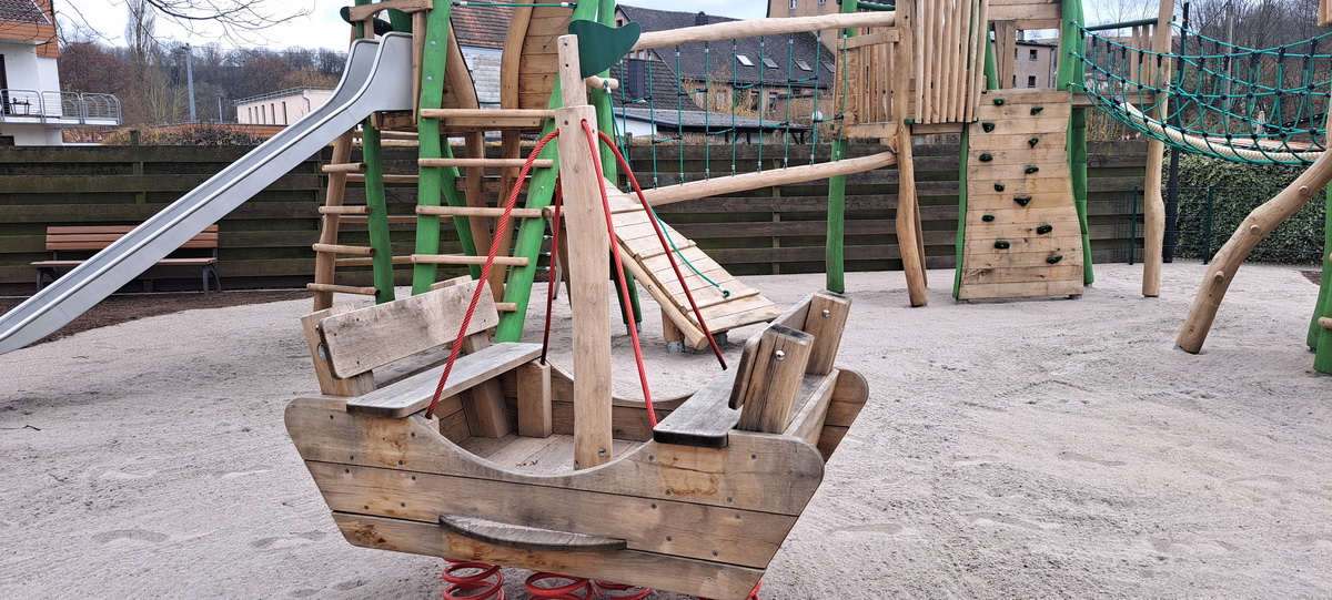 Spielplatz Rathaus 09